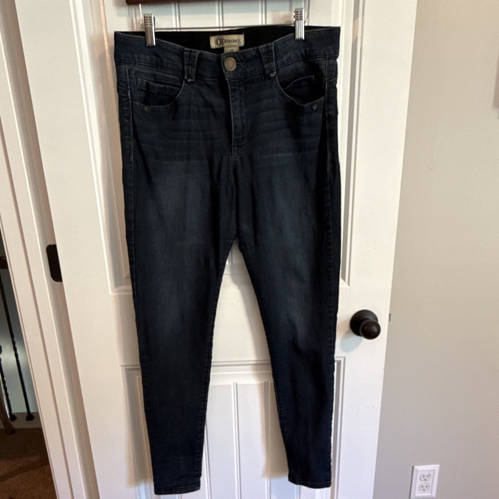 Democracy Women's Skinny Jeans Blue Dark Wash Stretch Denim Button Zip 5-Pocket